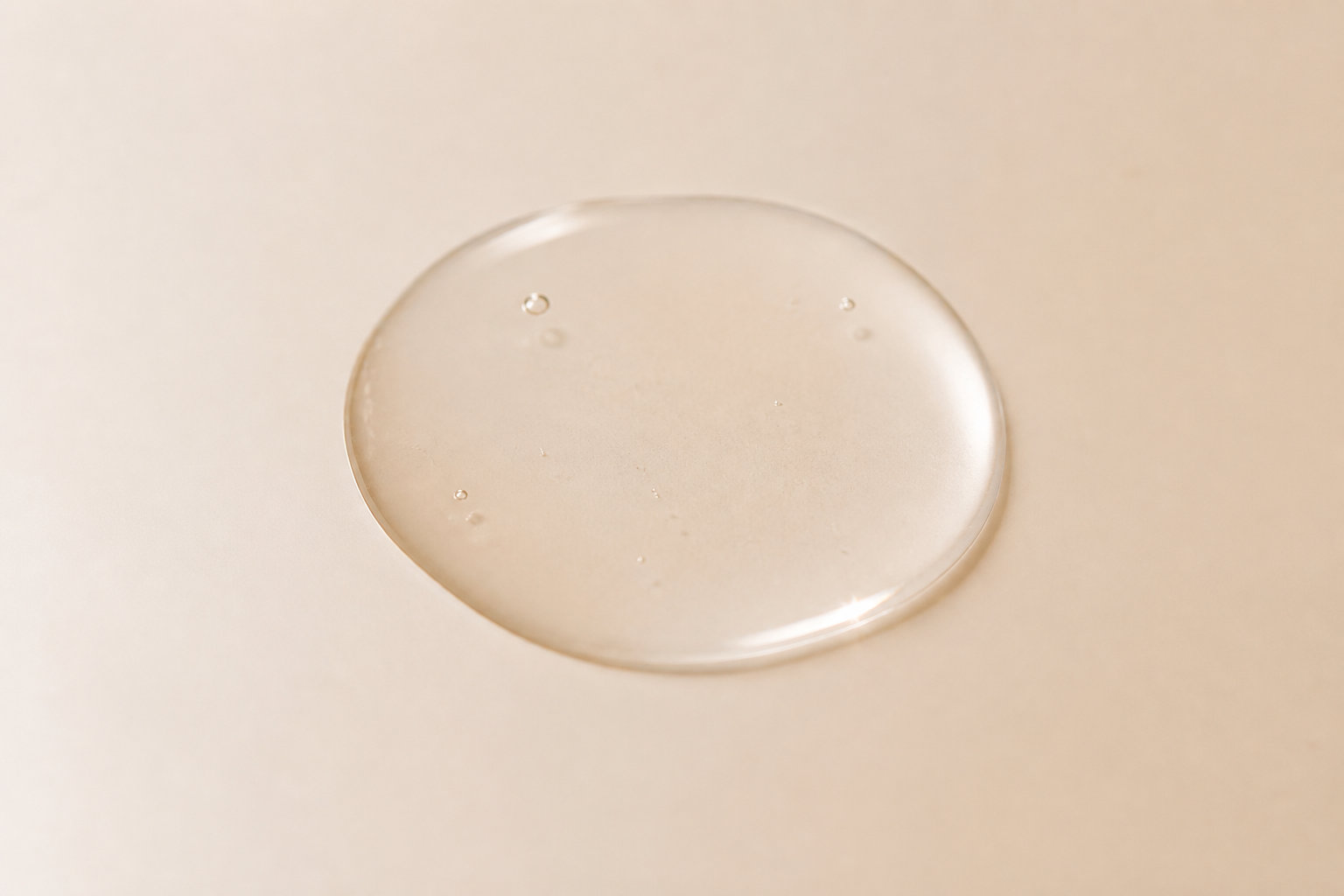 Bioderma Photoderm Aquafluide : la légèreté pour les peaux qui saturent